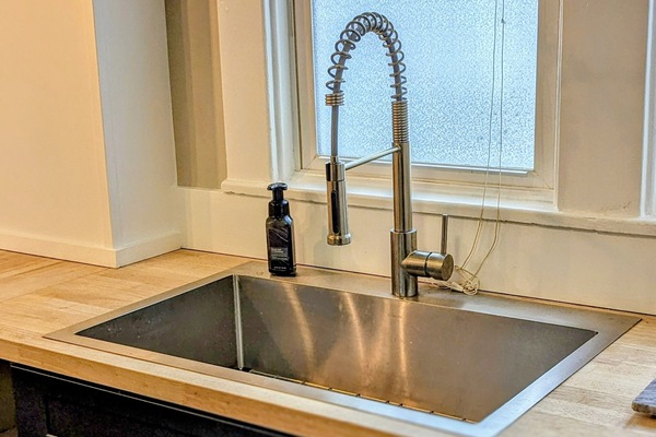 Frigorífic, microones, forn i placa de cuina