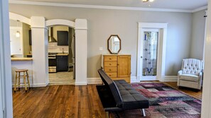 Interior - 2BR Home: Modern & Classic Near Nature Preserves & Historical Gems! and Hospital (Newark)