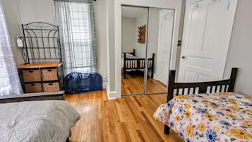 2 habitaciones, tabla de planchar con plancha y wifi gratis