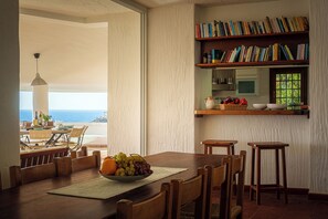Dining - Villa three palms (Torre Delle Stelle)
