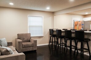 Interior - Cozy Corner House 9 min walk from Indianapolis Motor Speedway! (Speedway)