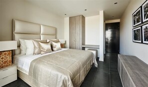 4 Schlafzimmer, Bügeleisen/Bügelbrett, WLAN, Bettwäsche