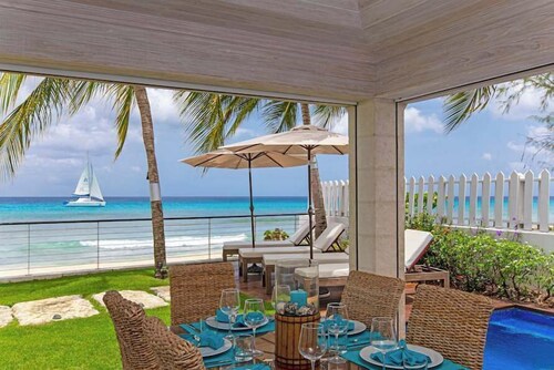 Radwood Beach Villa 2 | Beachfront Elegance on Barbados’ Platinum Coast