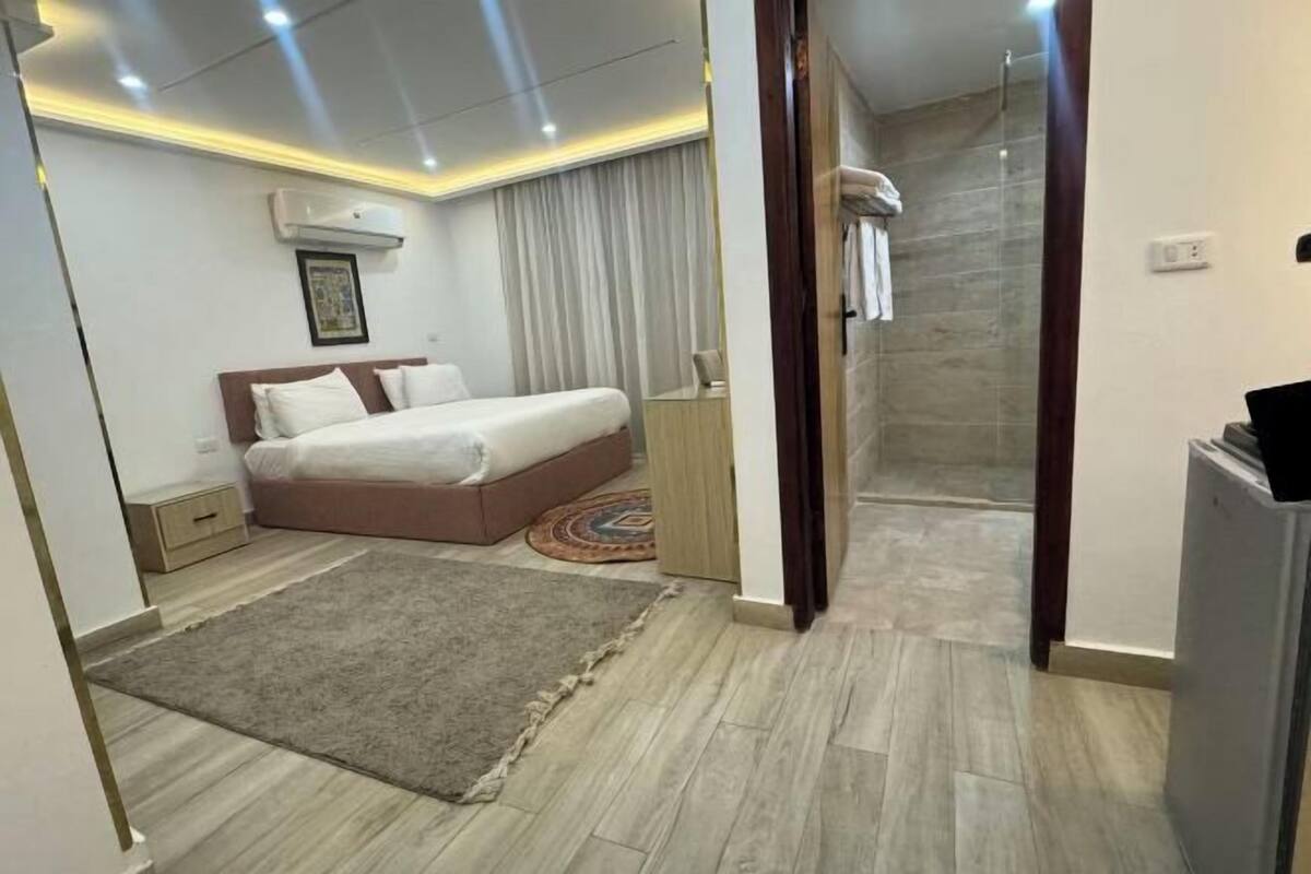 In-room safe, blackout drapes, soundproofing, iron/ironing board