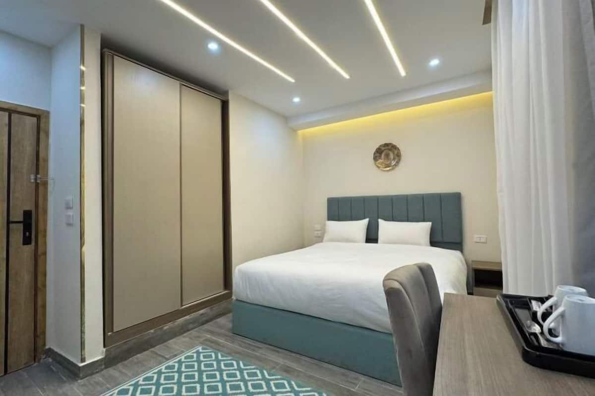 In-room safe, blackout curtains, soundproofing, iron/ironing board