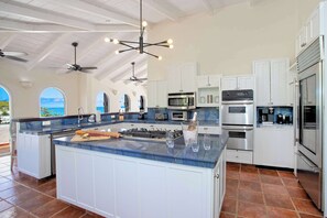 Microwave, dishwasher