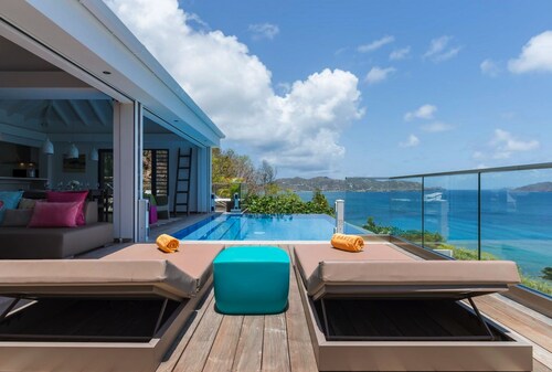 Amazing 3 bedroom villa in Pointe Milou with views of Fregate Island