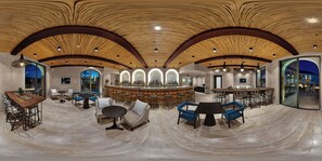 4 nhà hàng, phục vụ bữa sáng, bữa trưa, món ăn kiểu Địa Trung Hải 