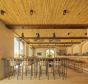 4 restaurants, breakfast, lunch, dinner served; Mediterranean cuisine