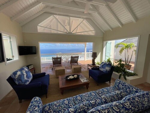 Three bedroom villa with Upper Hill and Ocean View