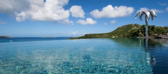 Villa NEO – Iconic 6-Bedroom Ultra-Luxury Masterpiece Above St. Jean Beach