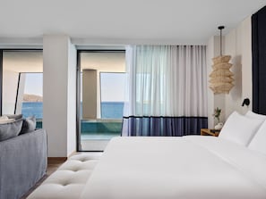 Suite Junior, 1 Tempat Tidur King, pemandangan laut (Private Plunge Pool, SuperKing) | Pemandangan pantai/laut