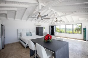 5 Schlafzimmer, Bügeleisen/Bügelbrett, WLAN, Bettwäsche