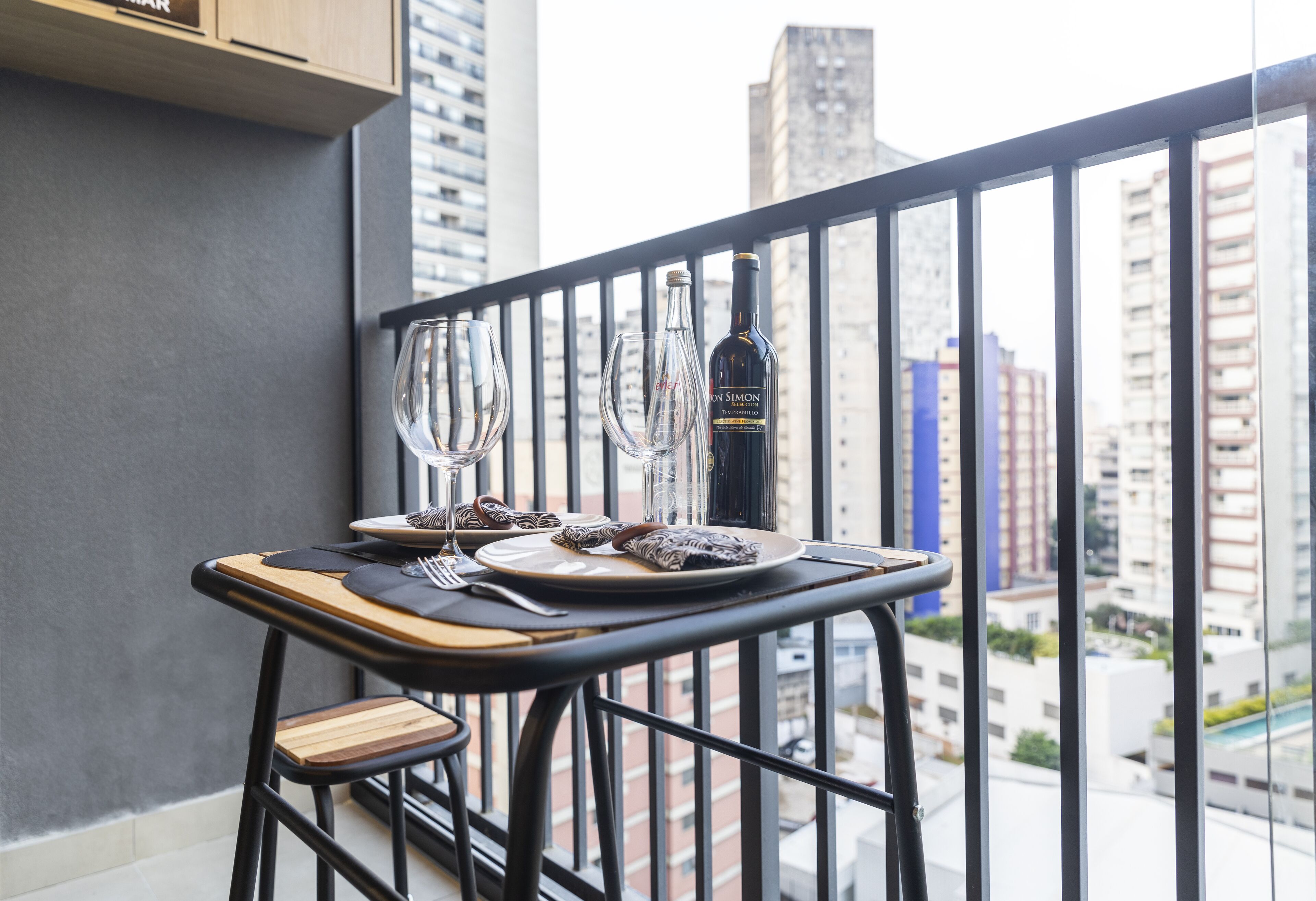 アパートメント | ベランダ