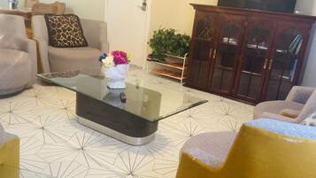 Smart TV, books