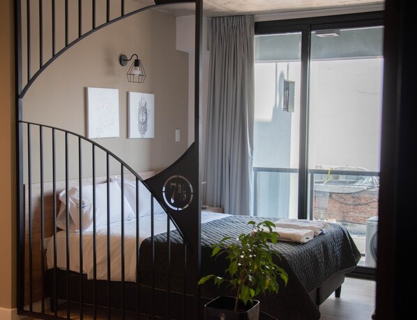 1 habitación y ropa de cama