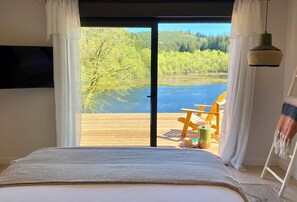 4 chambres, fer et planche à repasser, lit parapluie, Wi-Fi gratuit