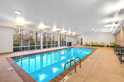 Home2 Suites By Hilton Hendersonville