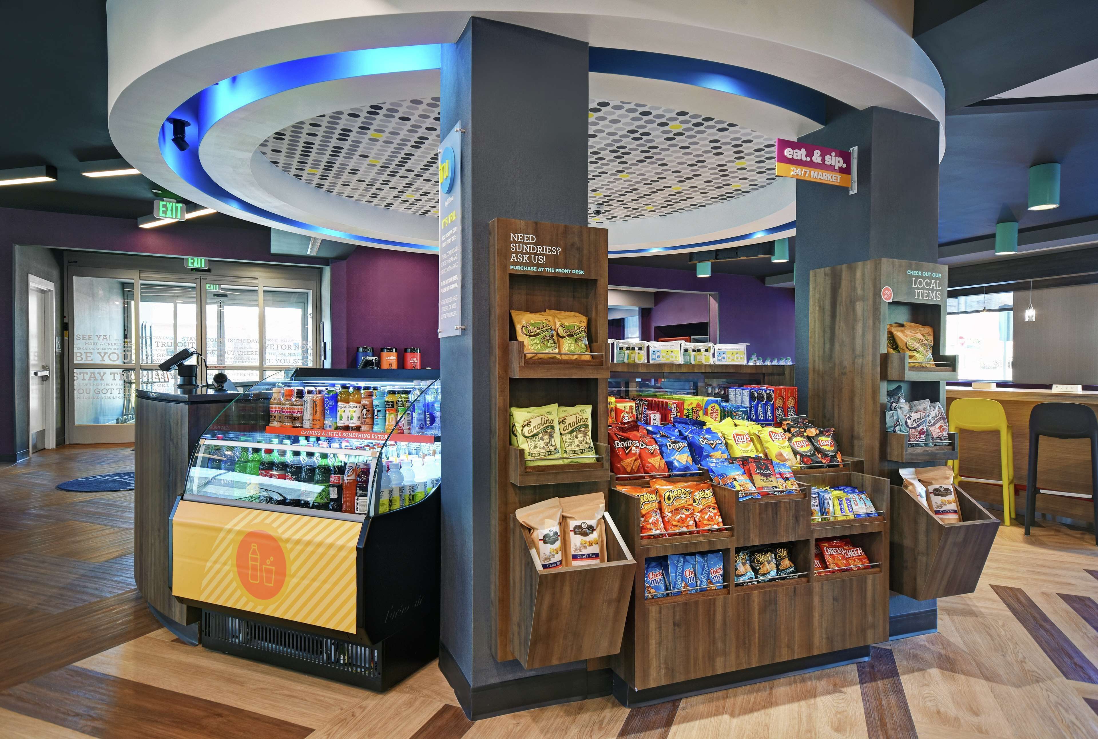 Snack bar