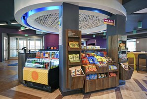 Snack bar