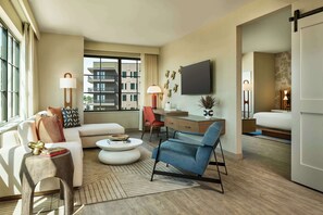 Couette en duvet d'oie, coffres-forts dans les chambres, bureau