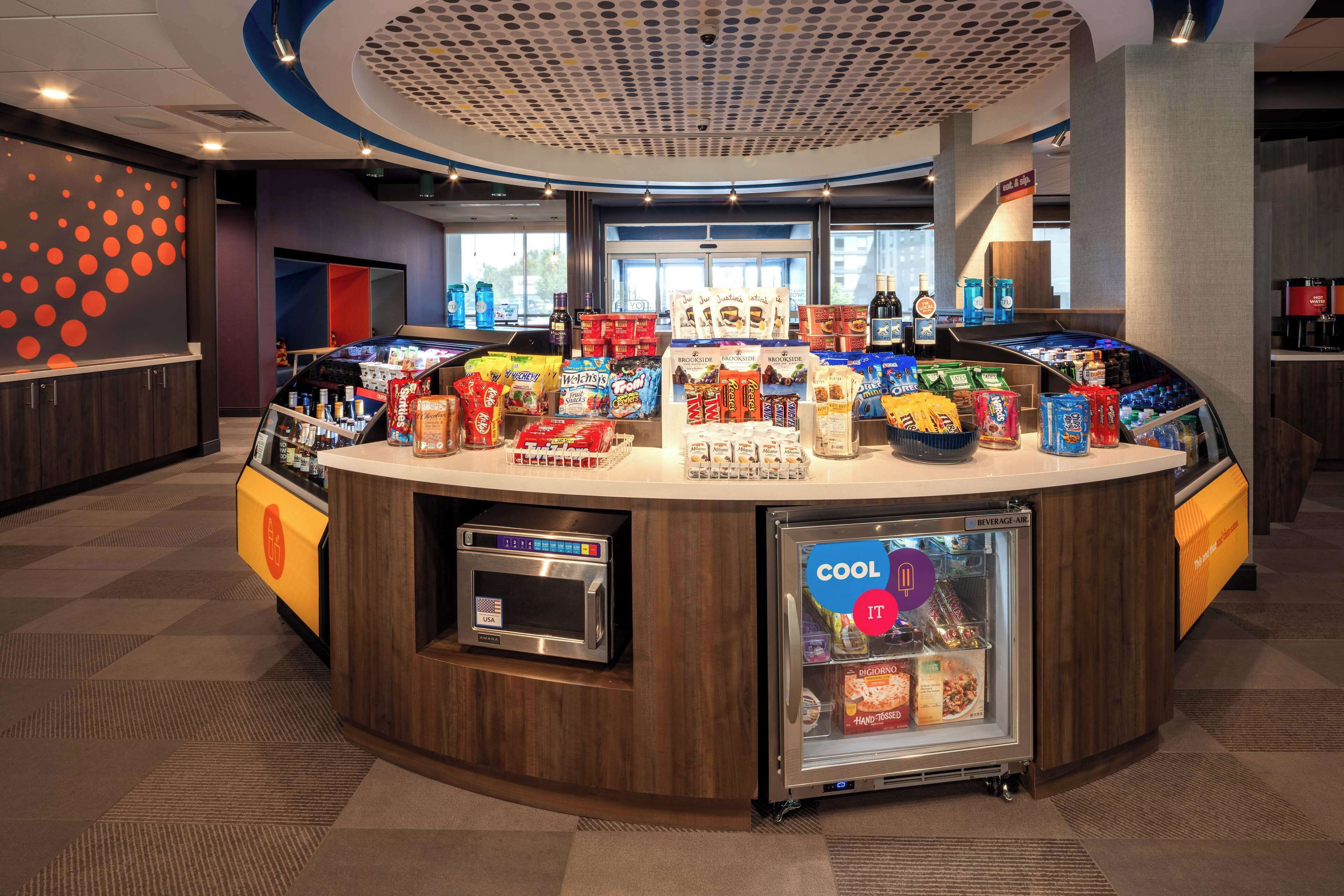 Snack bar