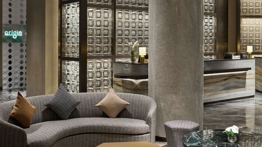 Doubletree By Hilton Yantai Golden Coast Hotel & Suites