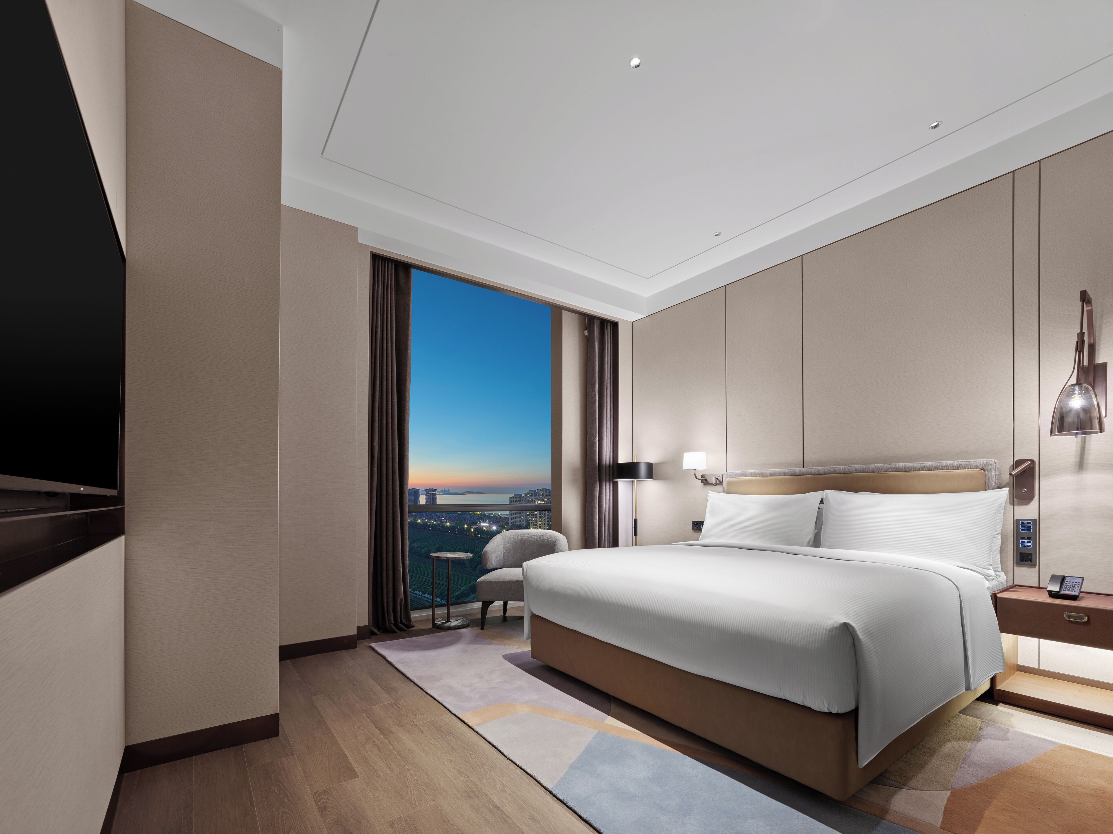 Premium Suite, 1 King Bed (High Floor) | View from room