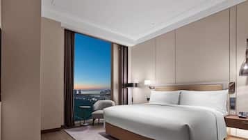 Chăn bông, minibar, trang trí khác biệt
