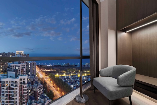 Deluxe Suite, 1 King Bed, Sea View | View from room