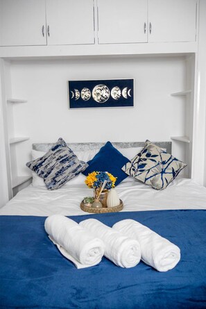 4 Schlafzimmer, BĂŒgeleisen/BĂŒgelbrett, kostenloses WLAN, BettwĂ€sche