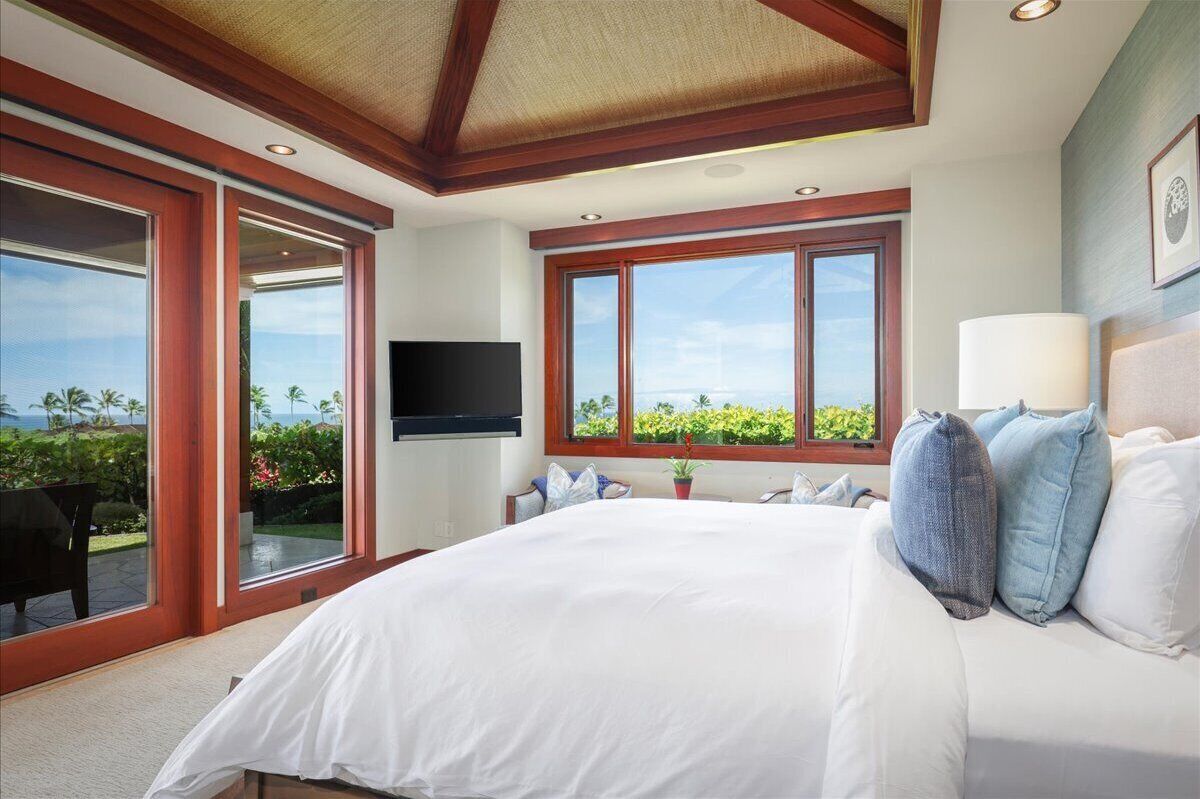 4 bedrooms, internet, bed sheets