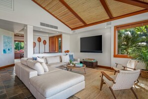 TV - Waiulu Villa - Contemporary Luxury Coastal  | Onsite Staff & Daily Housekeeping (Kailua Kona)