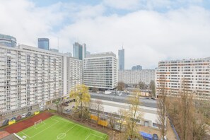 Ducha, toallas, papel higiénico