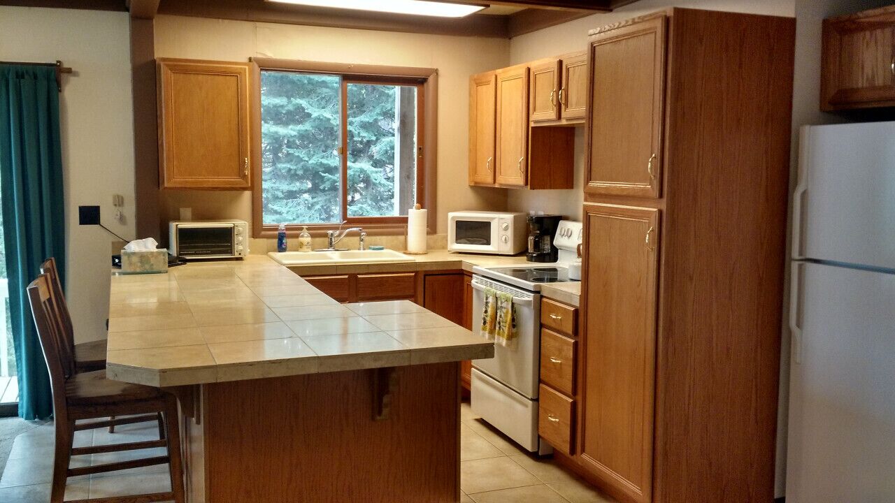 冰箱、微波炉、烤箱、炉灶