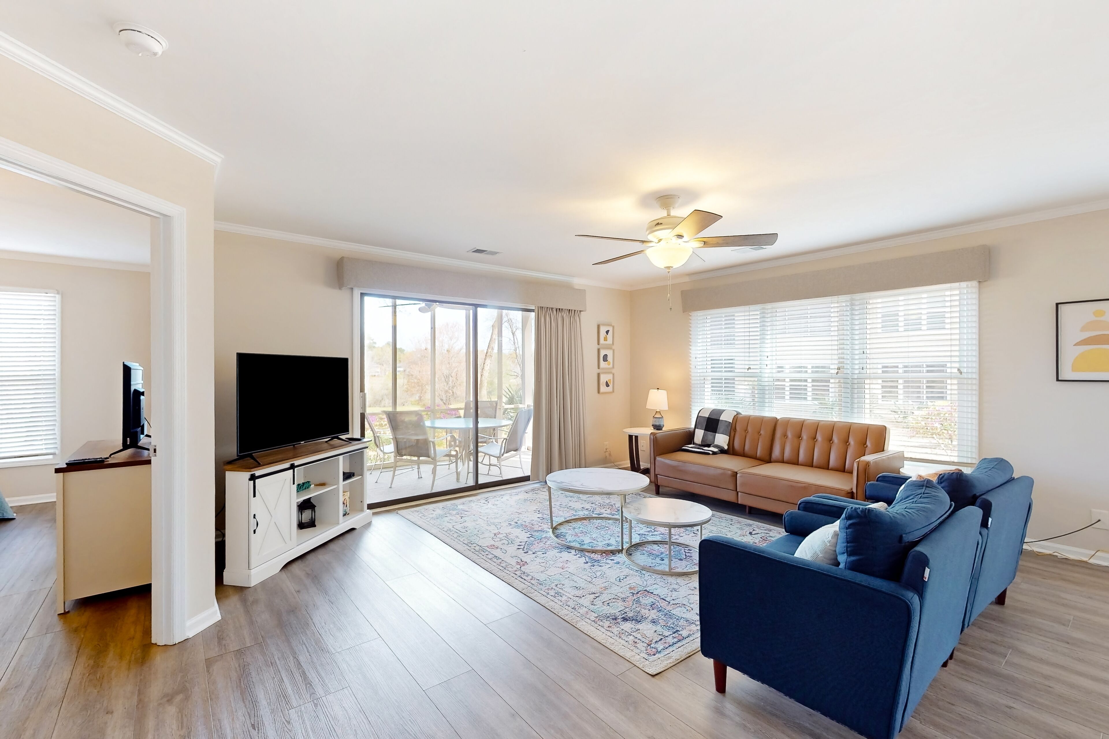 First-floor condo with golf, pool, gym, & tennis - direct beach access & patio