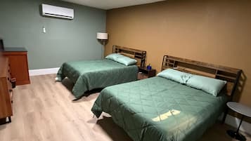 Deluxe Room | Free WiFi, bed sheets