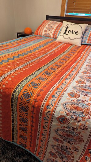 2 Schlafzimmer, Bügeleisen/Bügelbrett, kostenloses WLAN, Bettwäsche