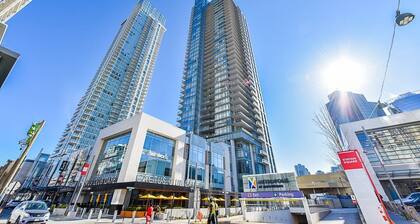 Spacious and cozy ground-level 3-bed suite. Walk to Metrotown Mall and Skytrain!