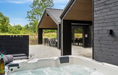 Amazing home in Odder with sauna