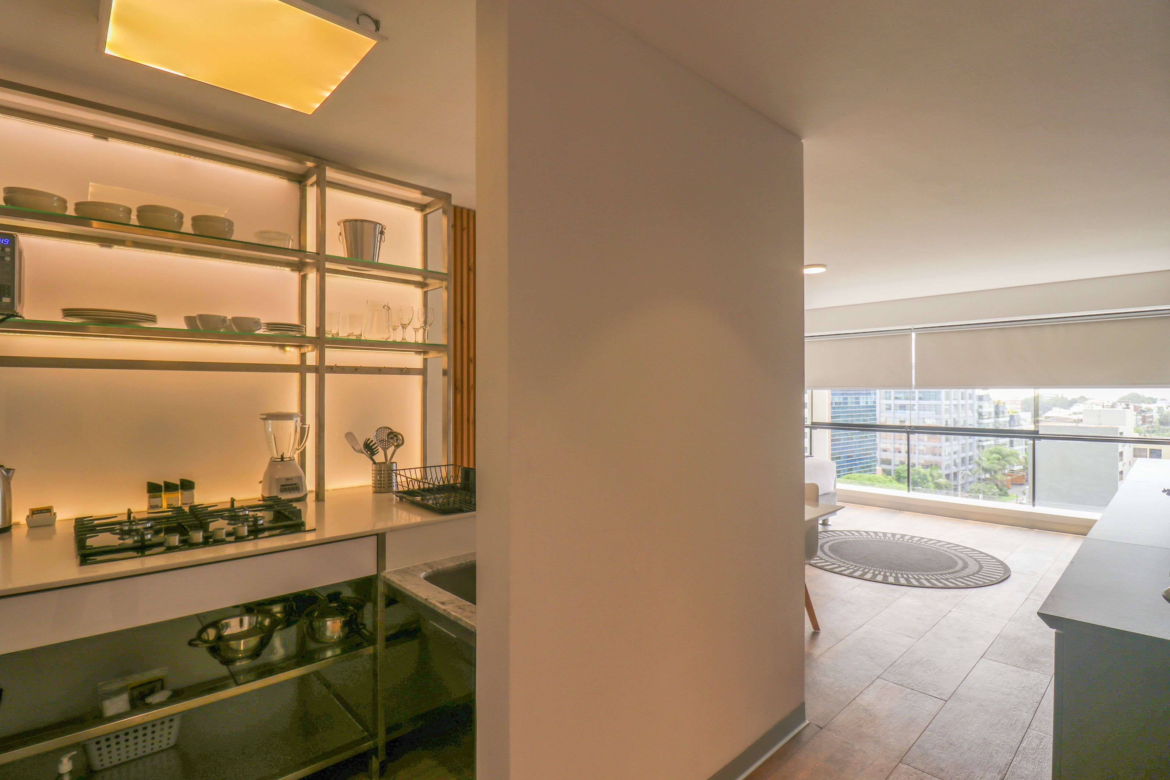 Căn hộ (1005) | Bếp riêng | Tủ lạnh, lò vi sóng, lò nướng bánh mì, máy xay thực phẩm 