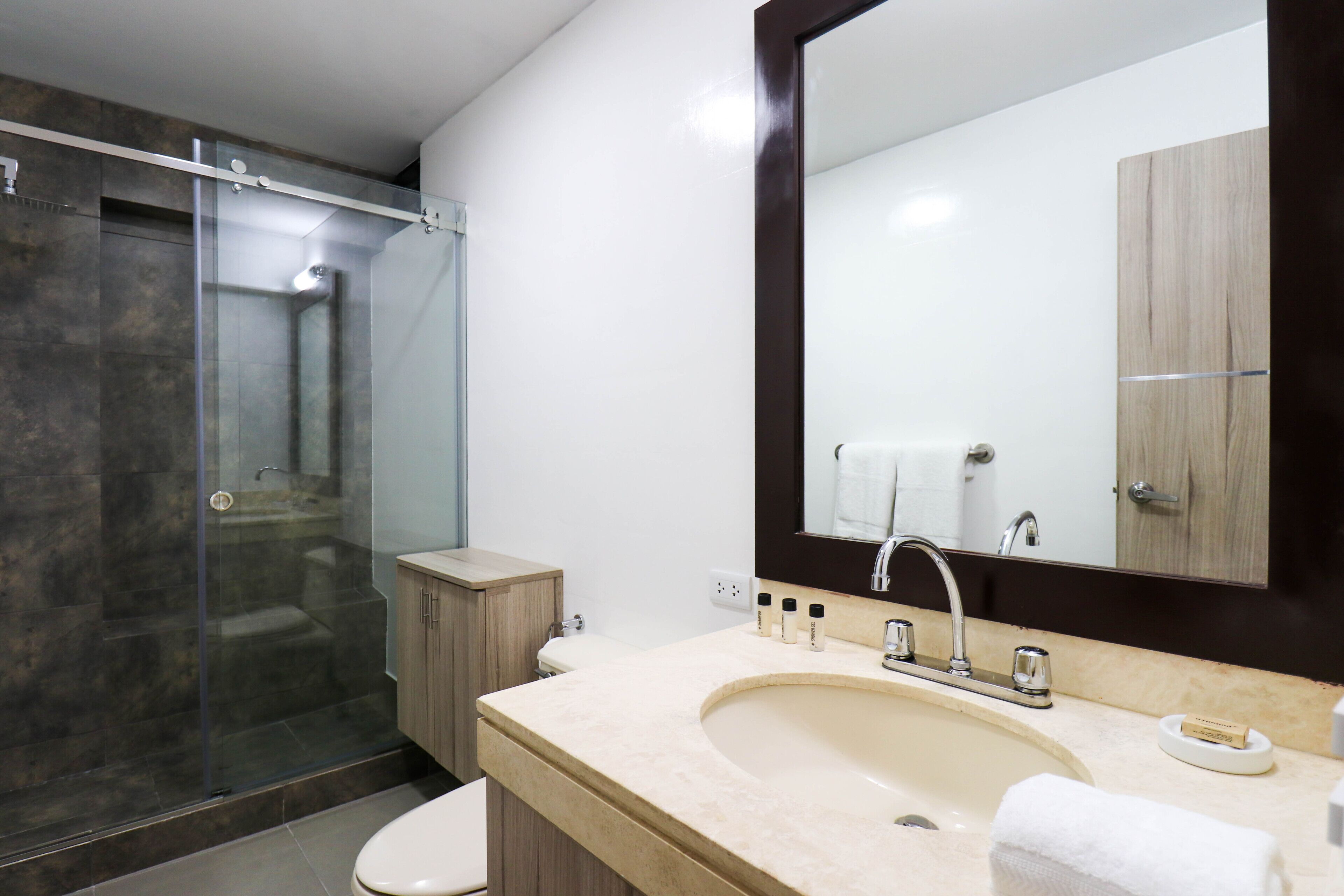 Apartamento (907) | Cozinha privada | Geladeira, micro-ondas, torradeira, liquidificador