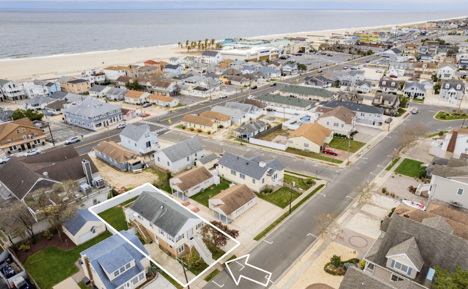Point Pleasant Beach Summer Rental just 2 blocks away from the beach!