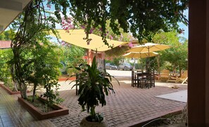 Ngoại thất