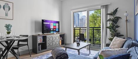 Televisio, tietokoneen näyttö