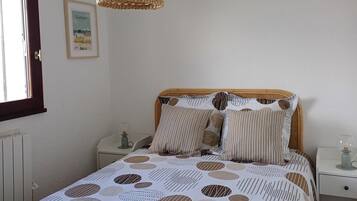 2 chambres, Wi-Fi gratuit, draps fournis