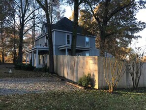 Exterior - The Alexandria House #3
(Jackson)