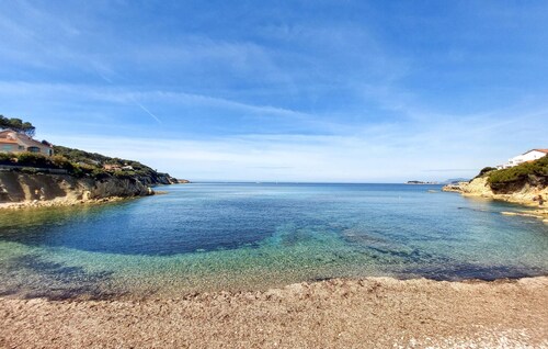 1 bedroom beautiful apartment in Sanary-sur-Mer