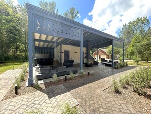 Exterior - Le Héron - Studios Nature (Magog)