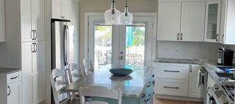 Relax in This Charming 4BR, 2BA PPB Vacation Home